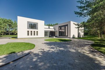 Трехуровневый коттедж на большом участке в камерном поселке - 103280 Трехуровневый коттедж на большом участке в камерном поселке - 103280