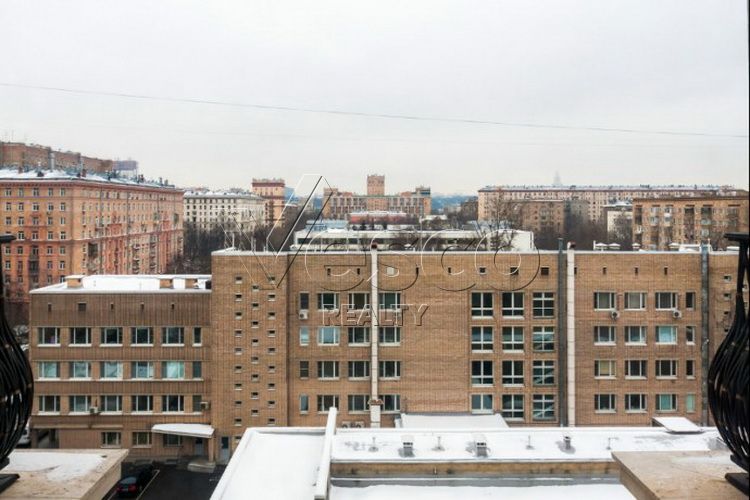 Квартира площадью 171.6 м²