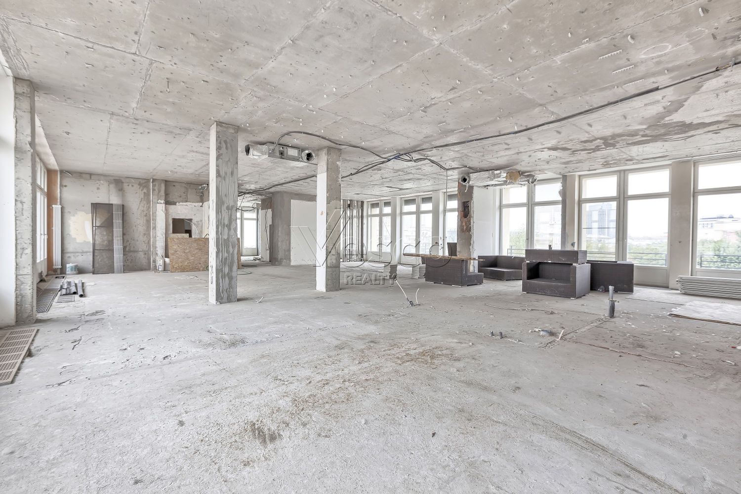 Пентхаус с террасой площадью 245.6 м²