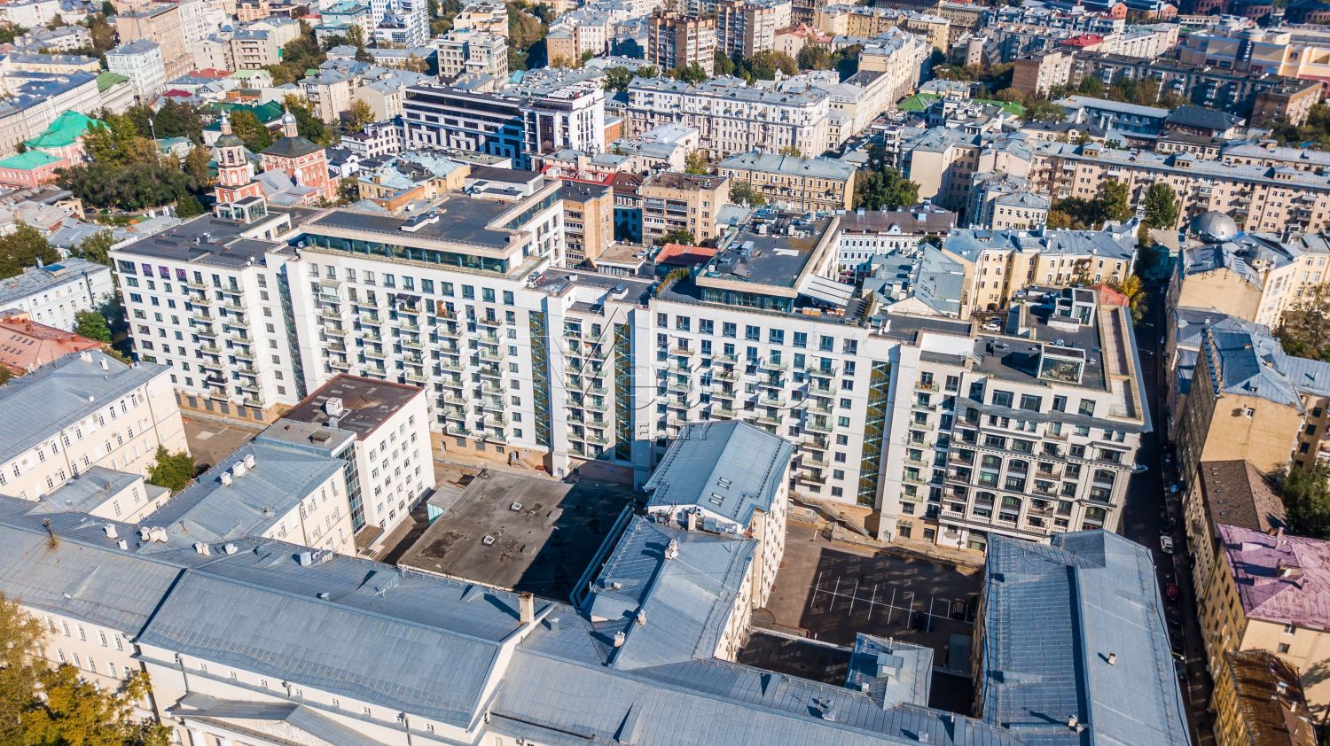 Квартира площадью 143 м²