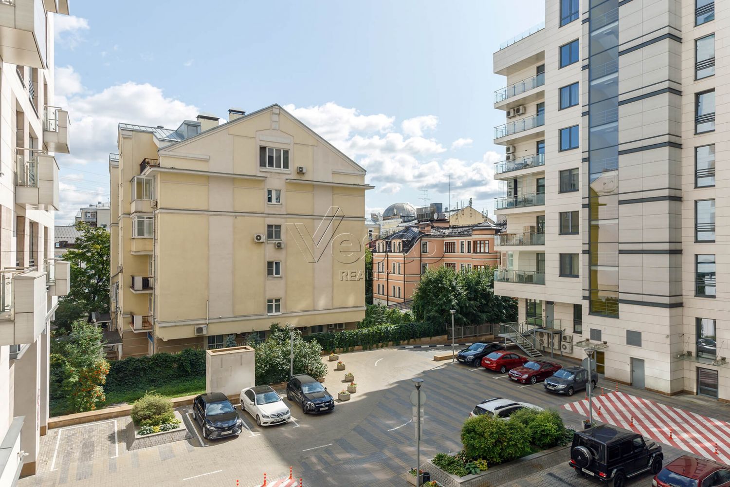 Квартира площадью 156 м²