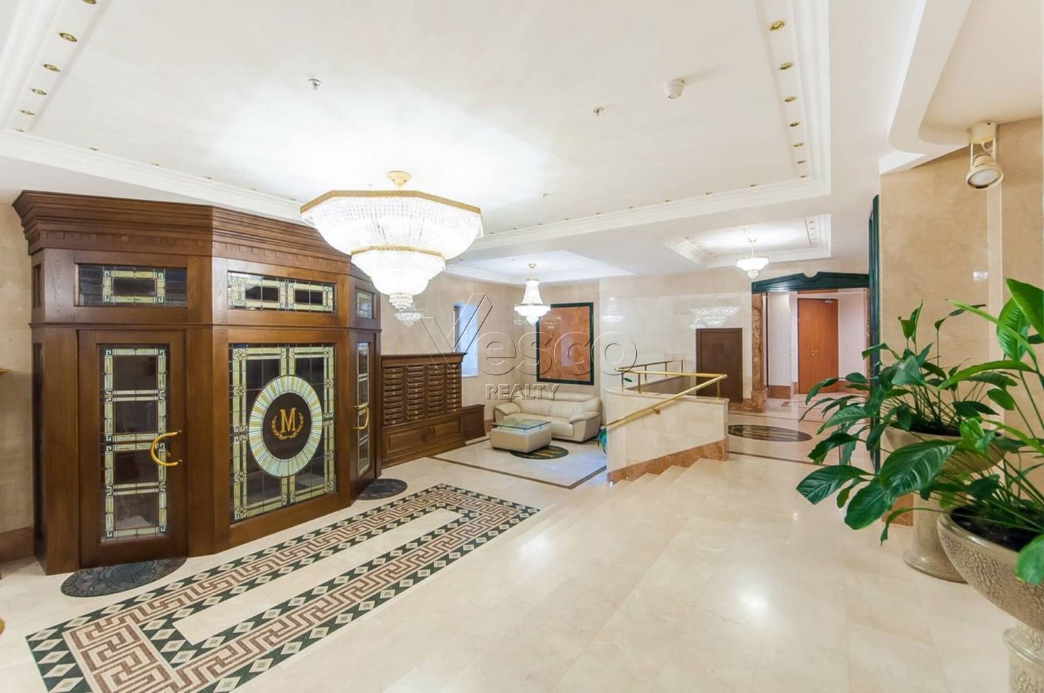 Квартира площадью 195.9 м²