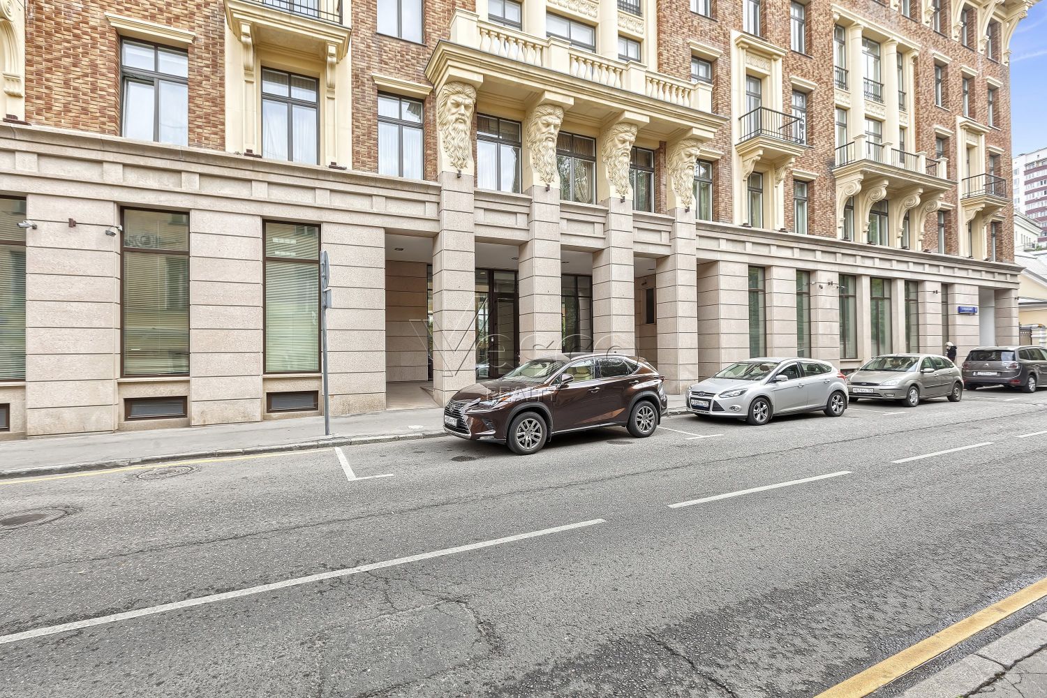 Квартира площадью 504.4 м²