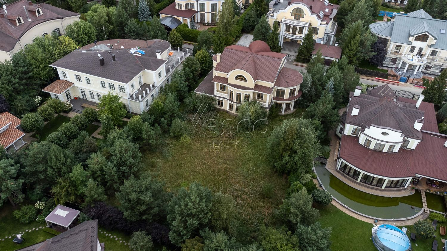 Коттедж под чистовую отделку