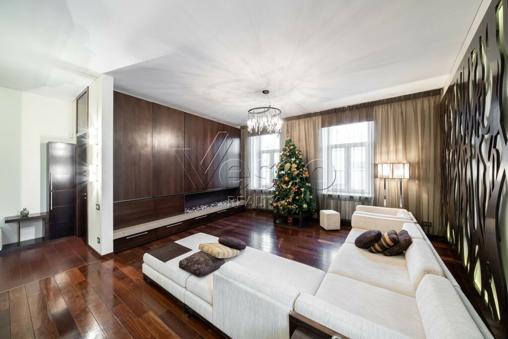 Квартира площадью 131.4 м²