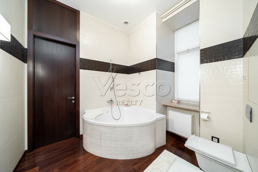 Квартира площадью 131.4 м²