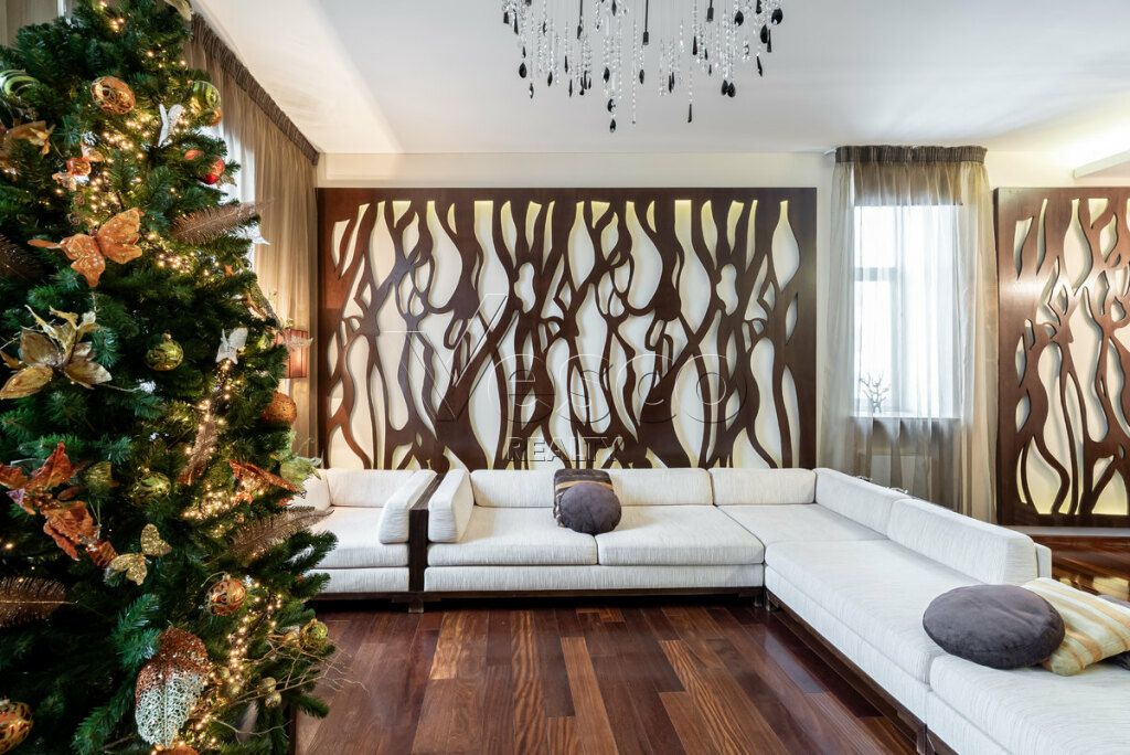 Квартира площадью 131.4 м²