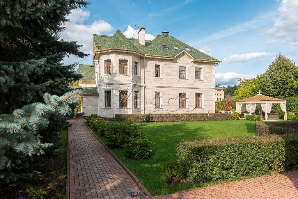 Загородный дом в поселке Сареево-39