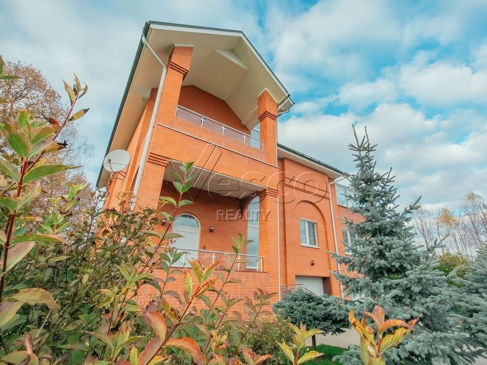 4-х уровневый кирпичный дом под ключ