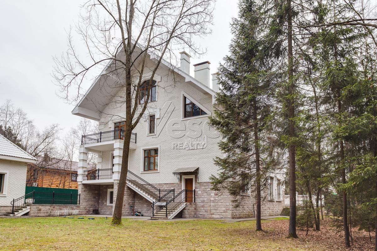 Дом с отделкой