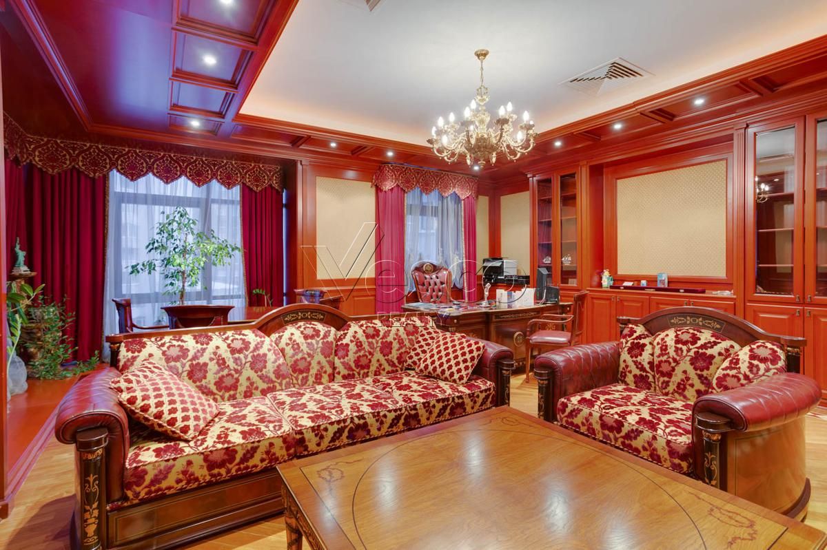 Квартира с террасой площадью 415 м²