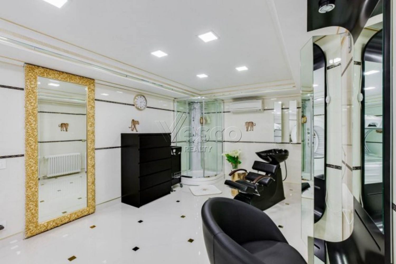 Квартира площадью 721 м²