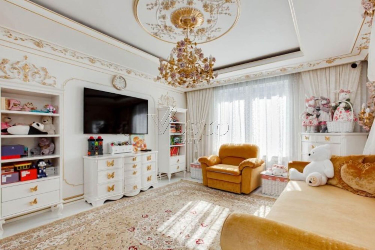 Квартира площадью 721 м²