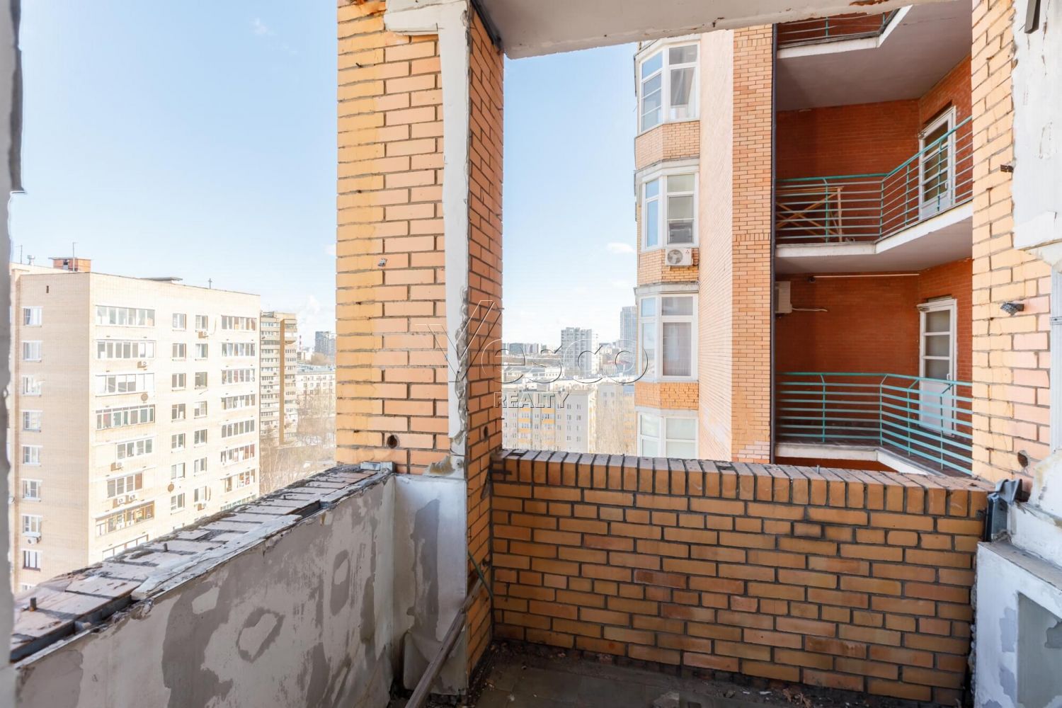 Квартира площадью 198 м²
