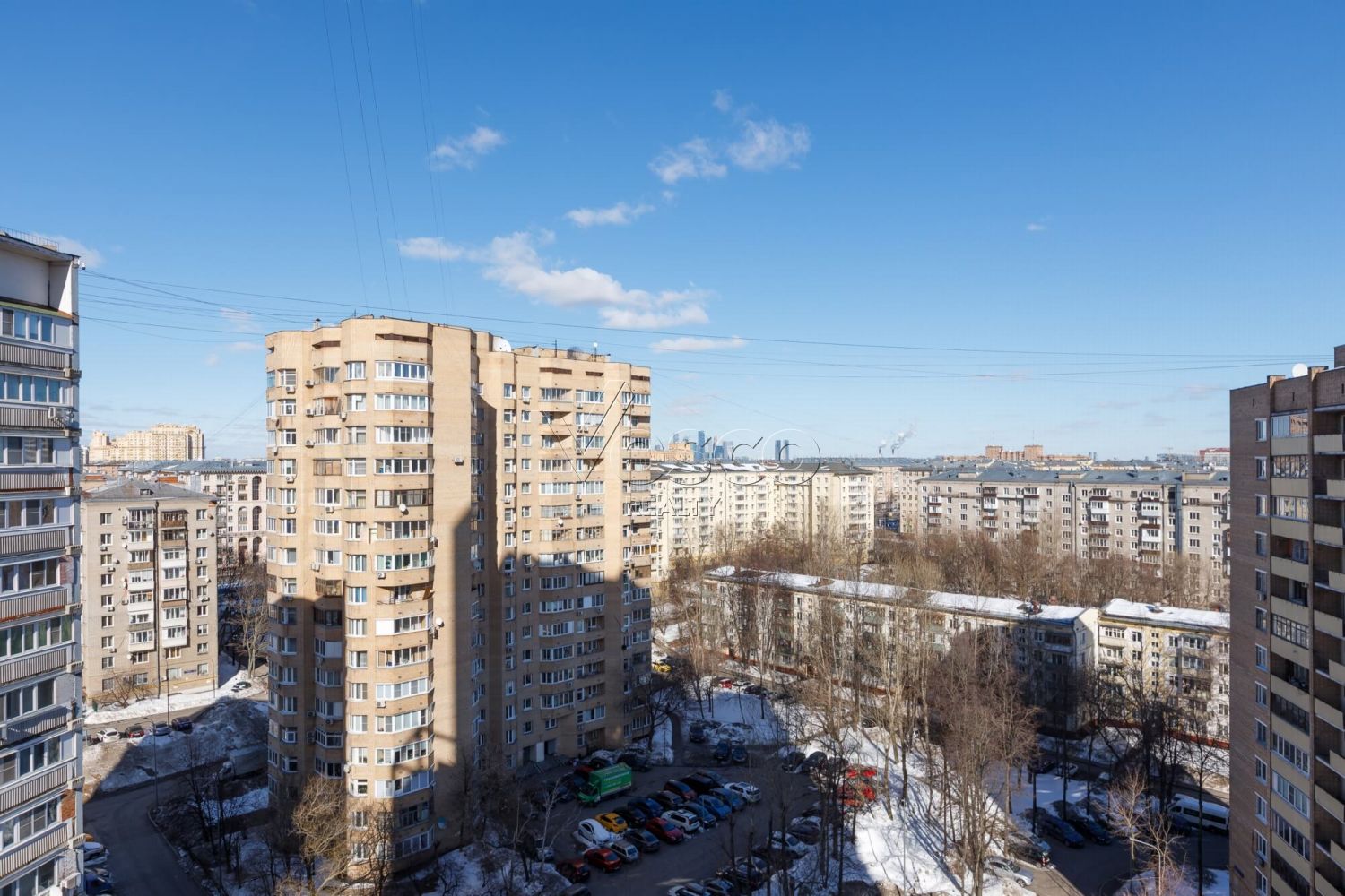Квартира площадью 198 м²