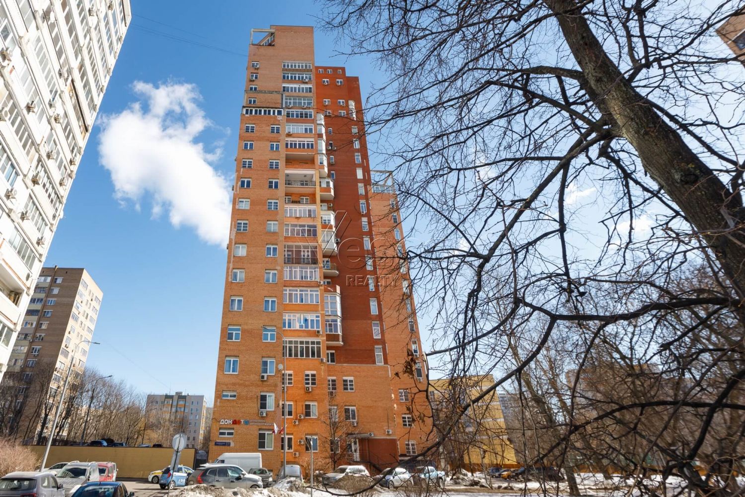Квартира площадью 198 м²