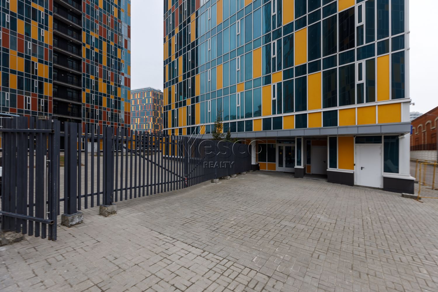 Квартира площадью 130.8 м²