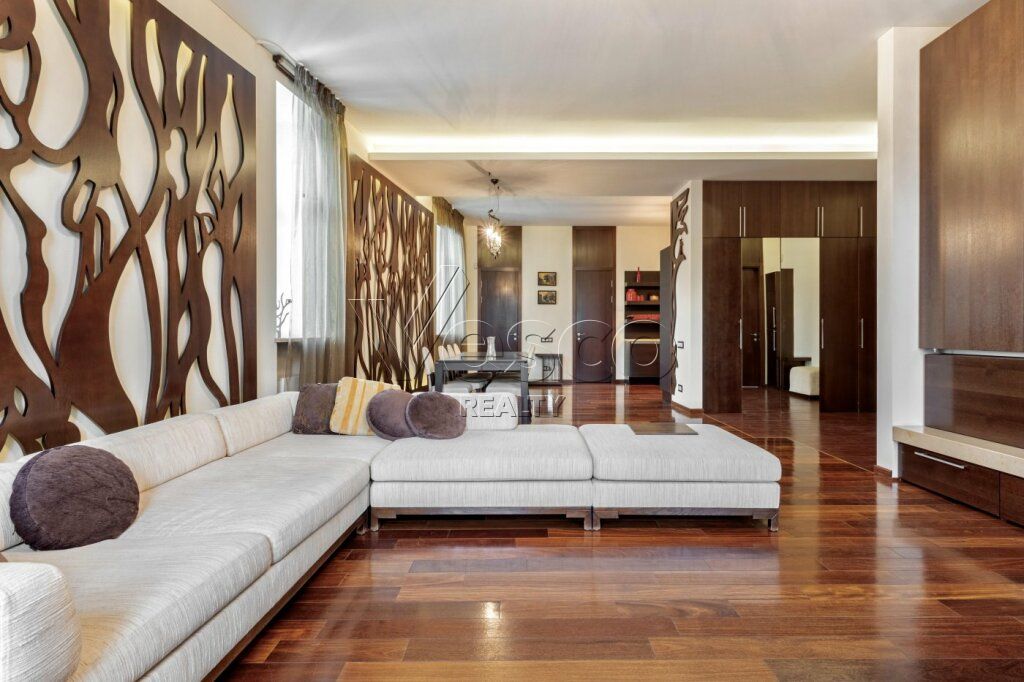 Квартира площадью 131.4 м²