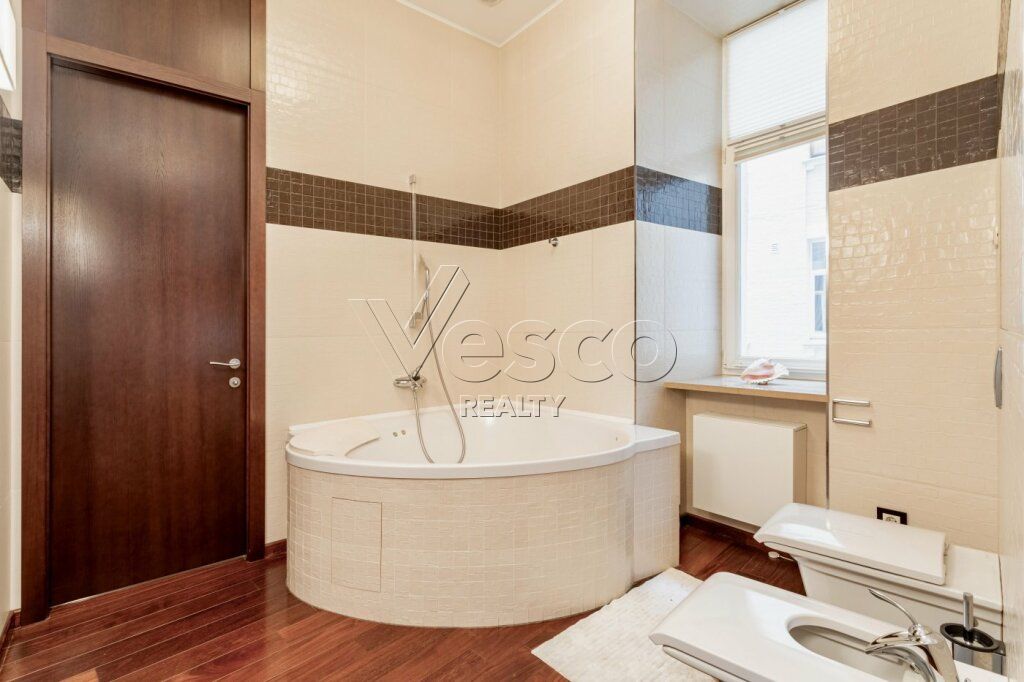 Квартира площадью 131.4 м²