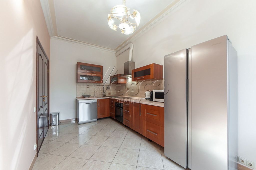 Апартаменты площадью 152.1 м²