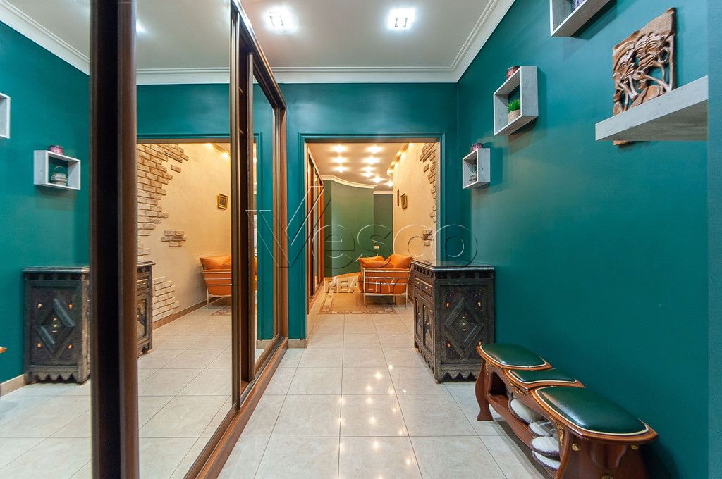 Апартаменты площадью 152.1 м²