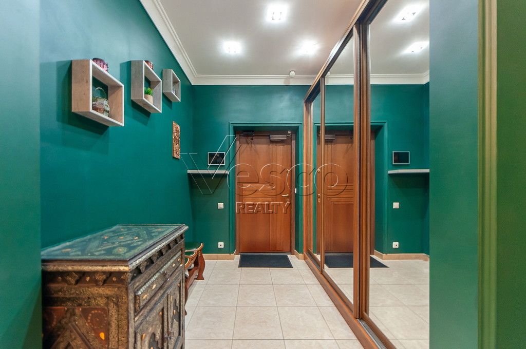 Апартаменты площадью 152.1 м²