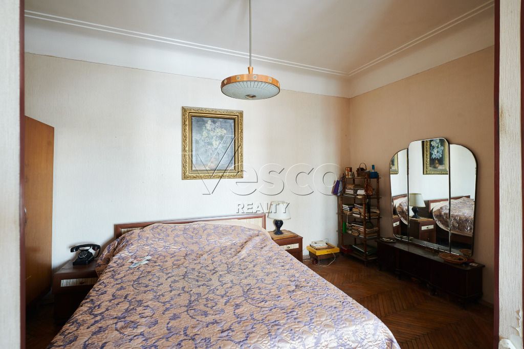 Квартира площадью 105.3 м²