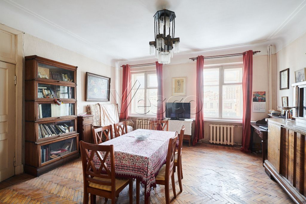 Квартира площадью 105.3 м²