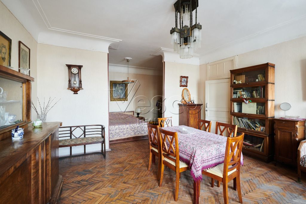 Квартира площадью 105.3 м²