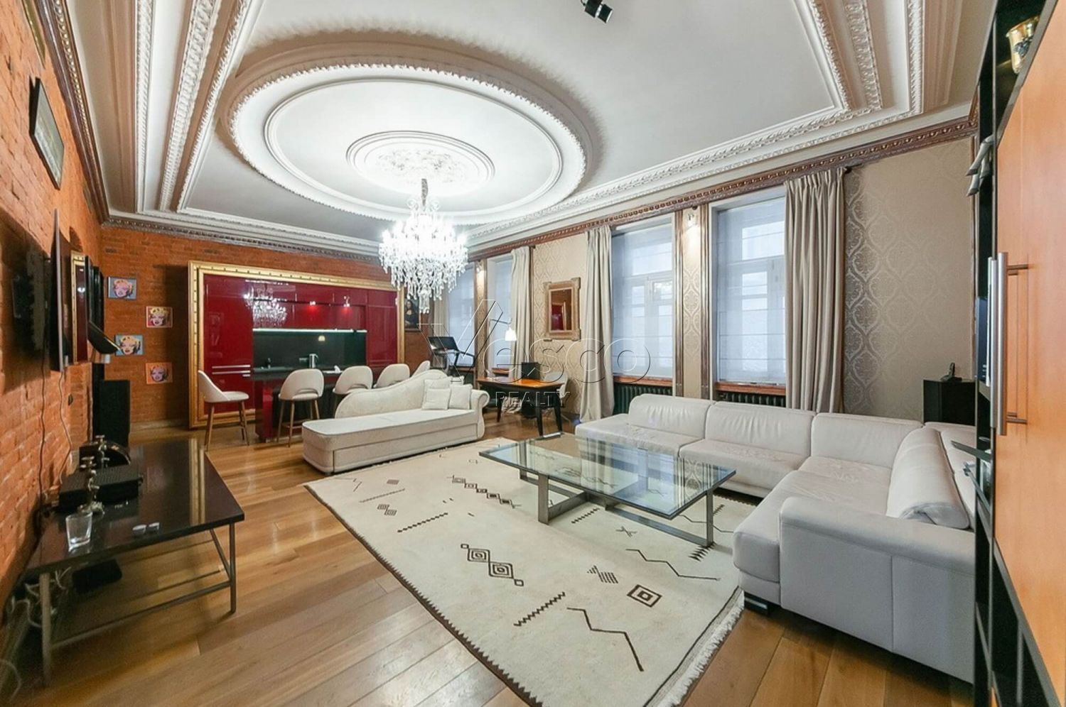 Квартира площадью 105 м²