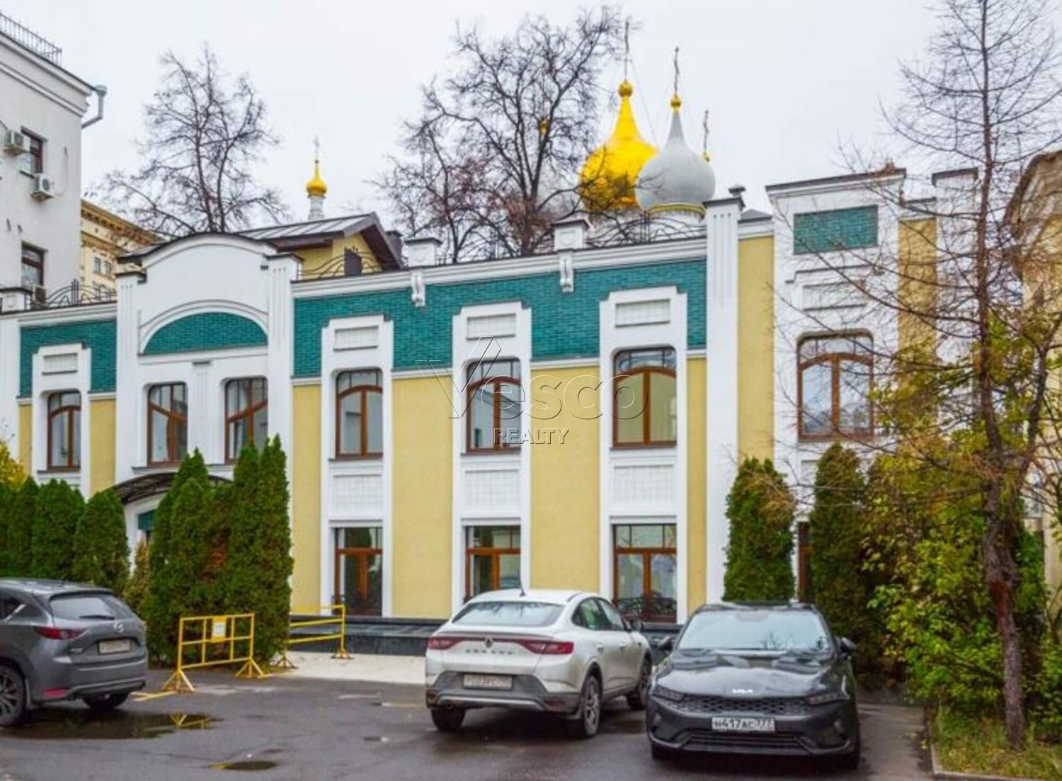 Особняк площадью 326.1 м²