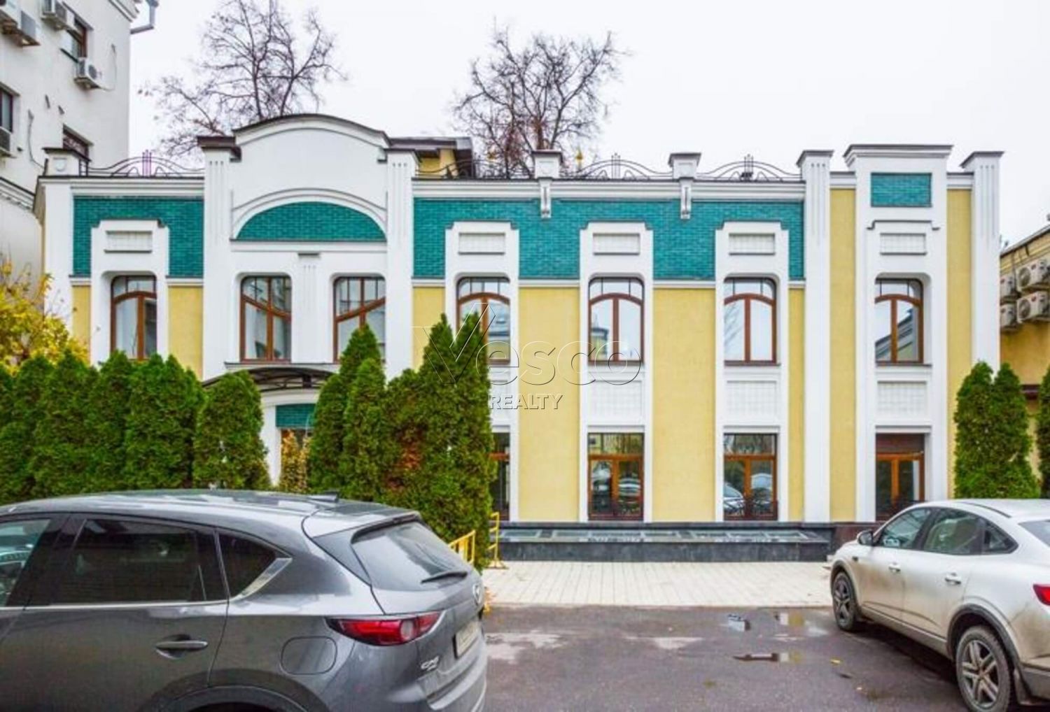 Особняк площадью 326.1 м²