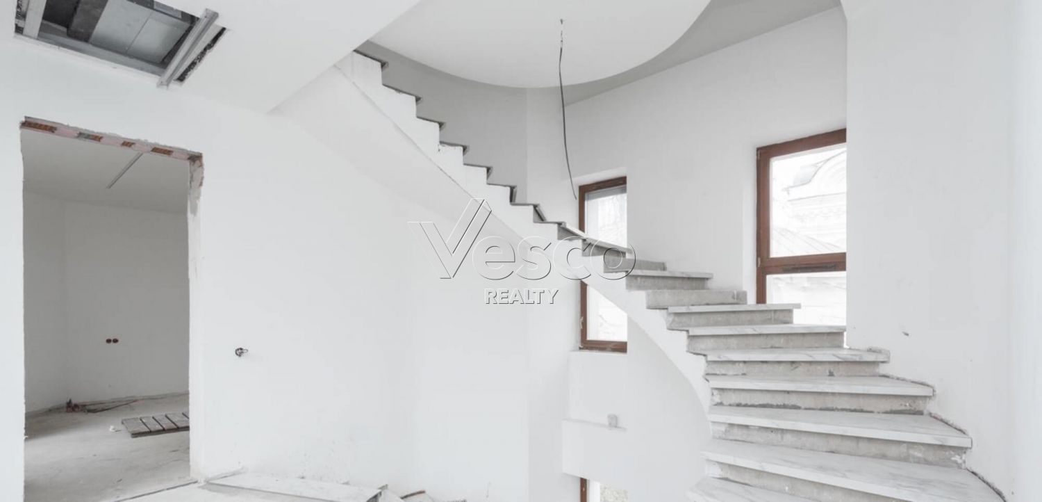 Особняк площадью 326.1 м²