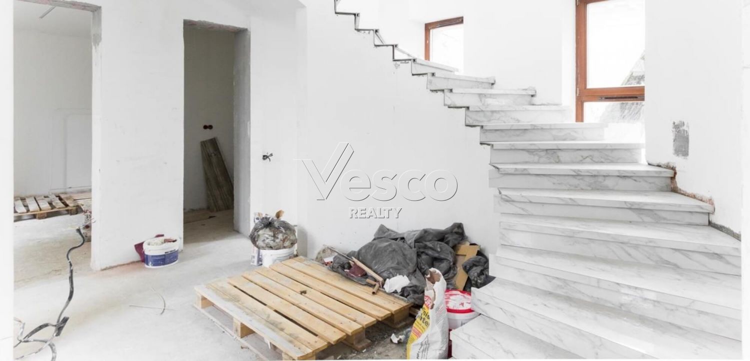 Особняк площадью 326.1 м²