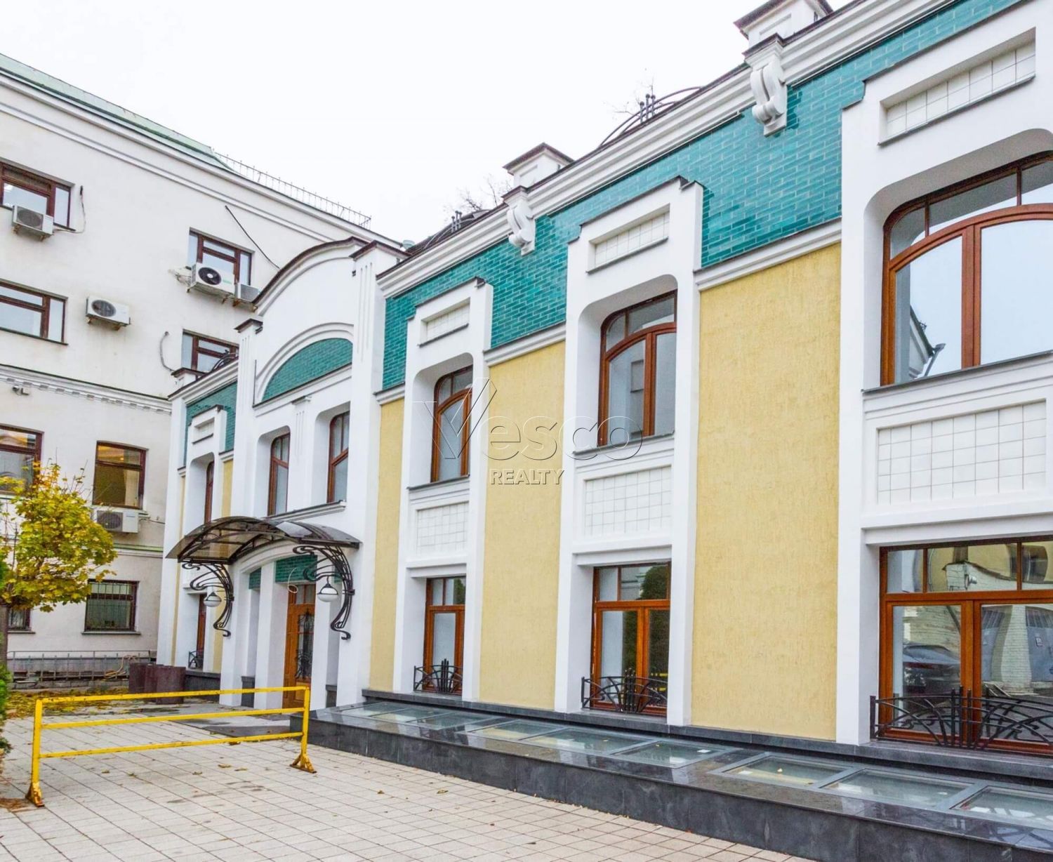Особняк площадью 326.1 м²