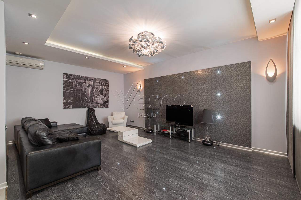 Квартира площадью 158 м²
