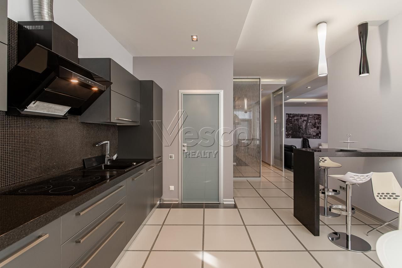 Квартира площадью 158 м²