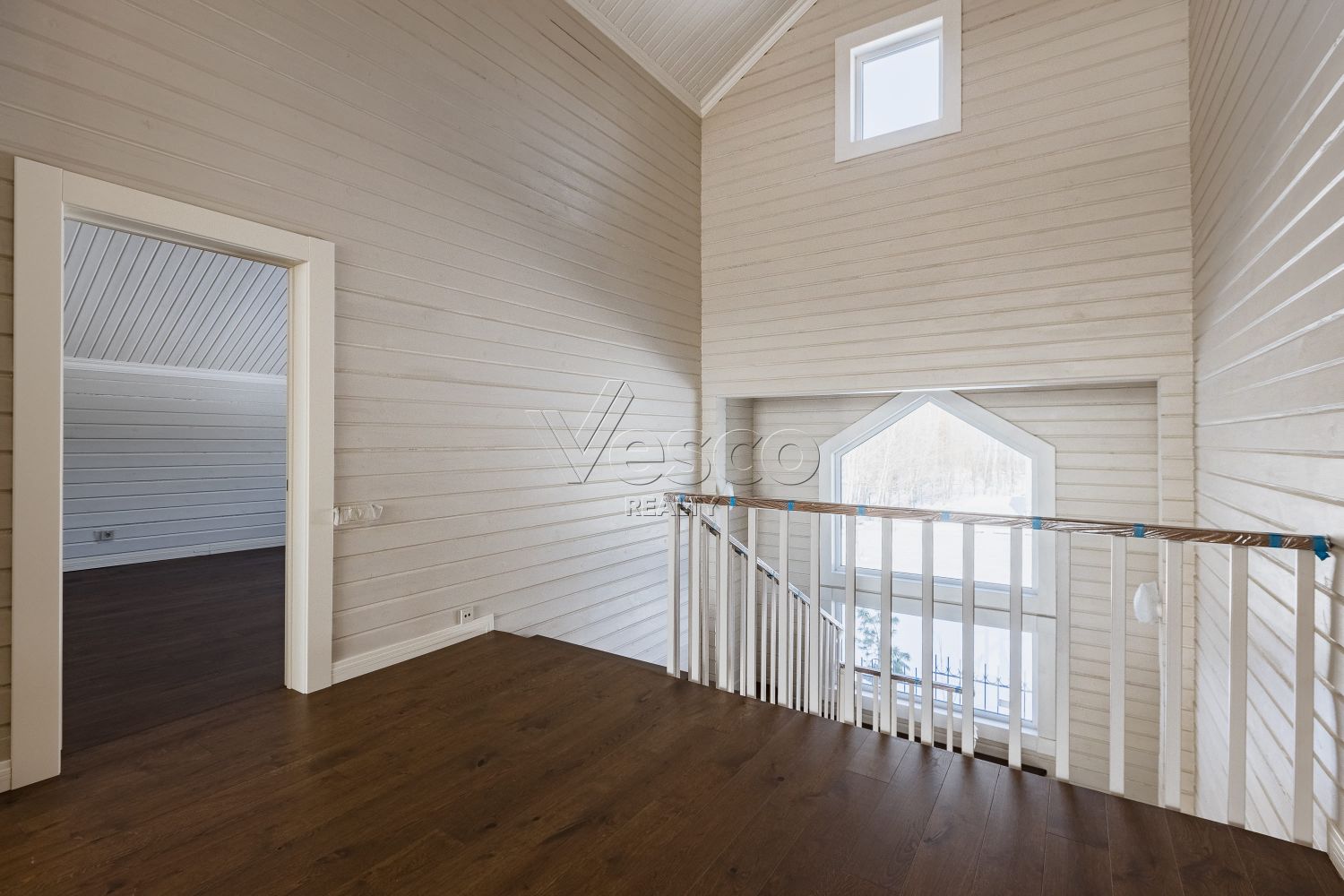 Новый дом из клееного бруса с отделкой