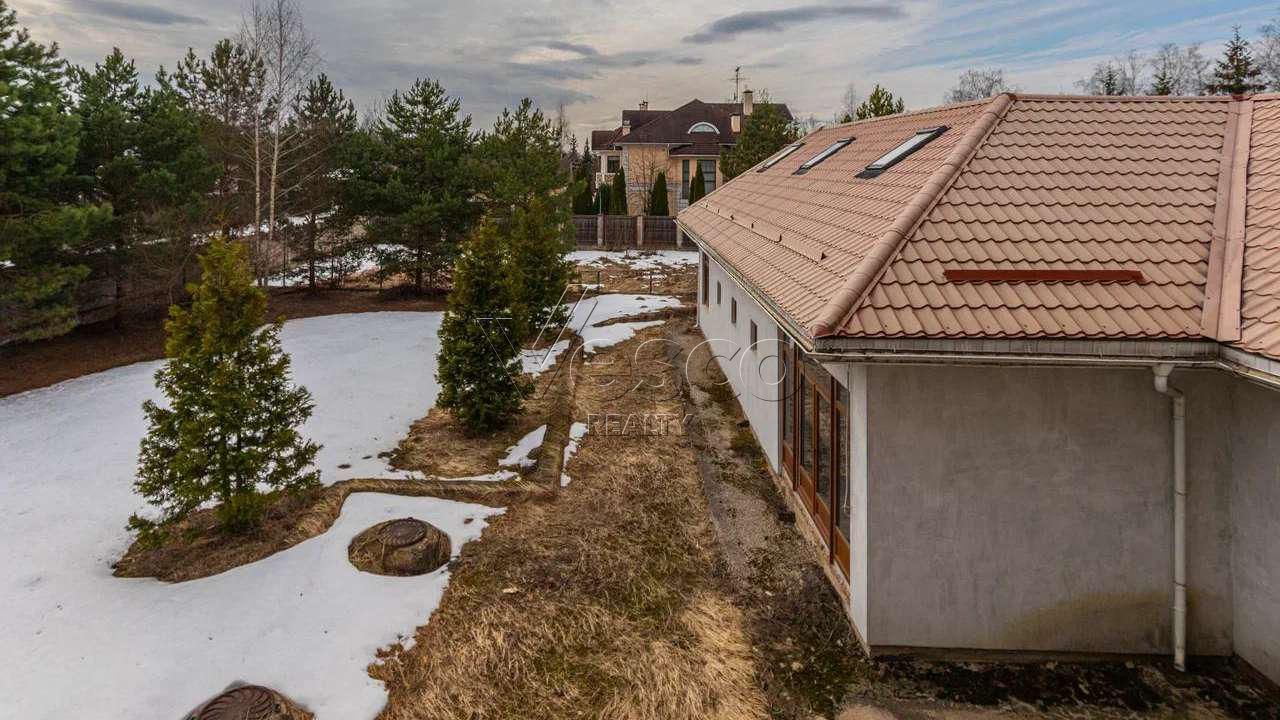 Загородный дом под отделку