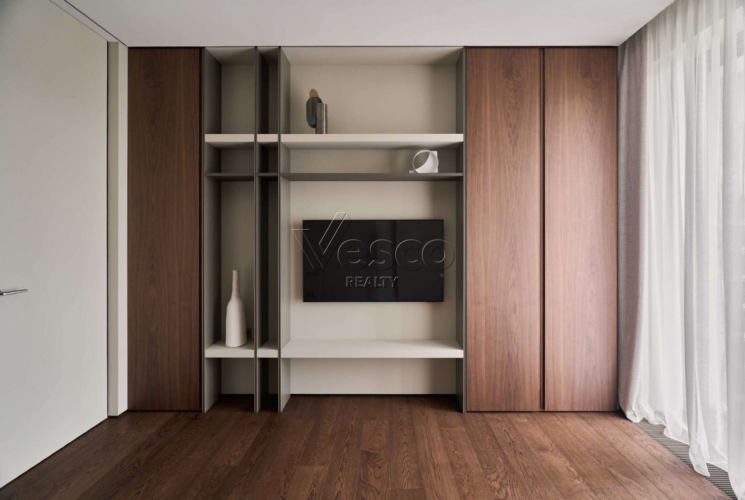 Квартира площадью 200 м²