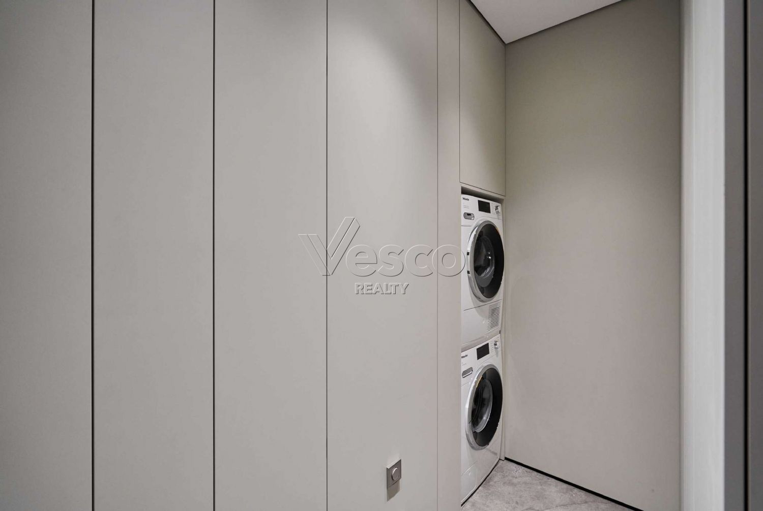 Квартира площадью 200 м²