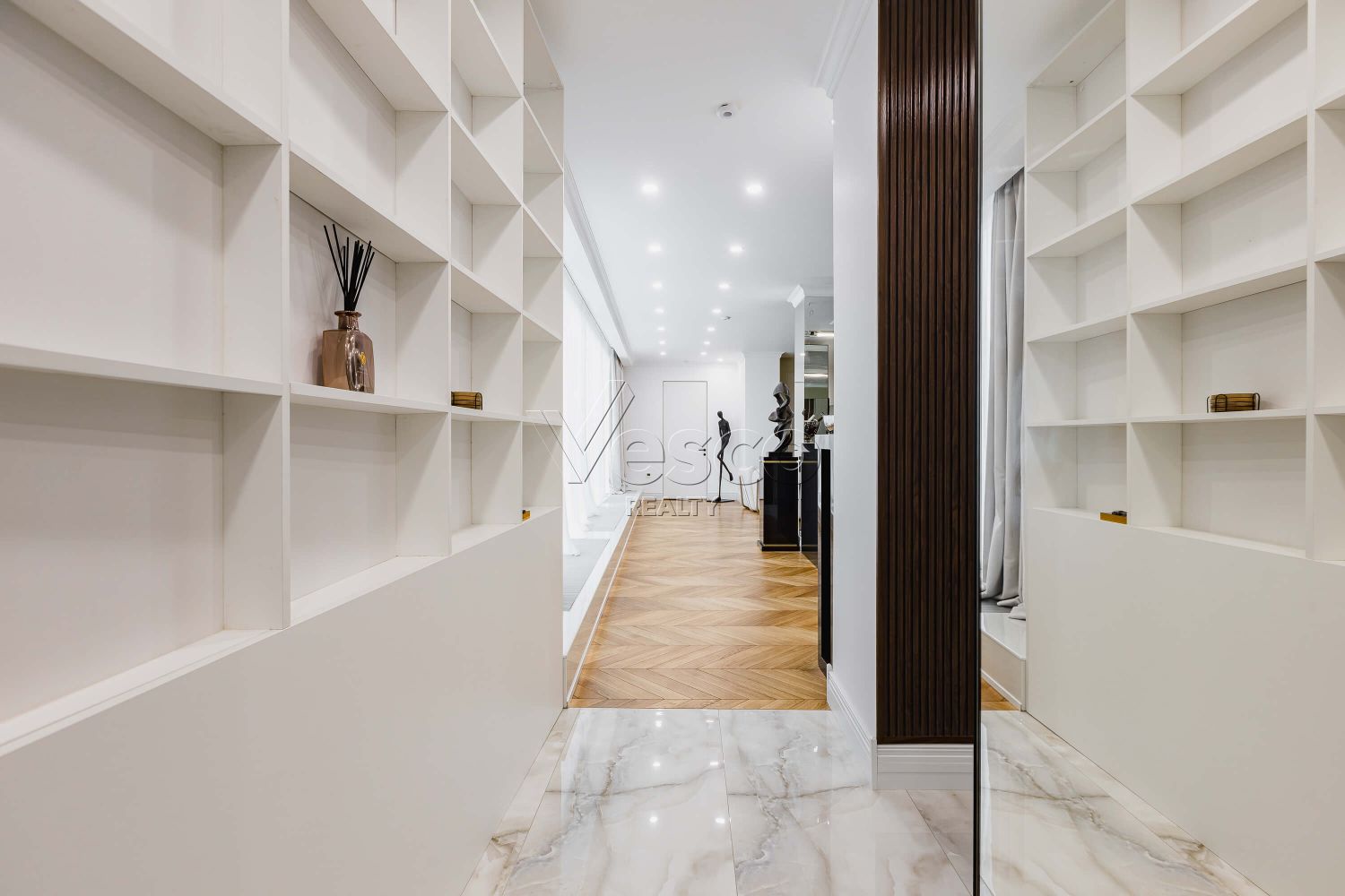 Апартаменты площадью 412 м²
