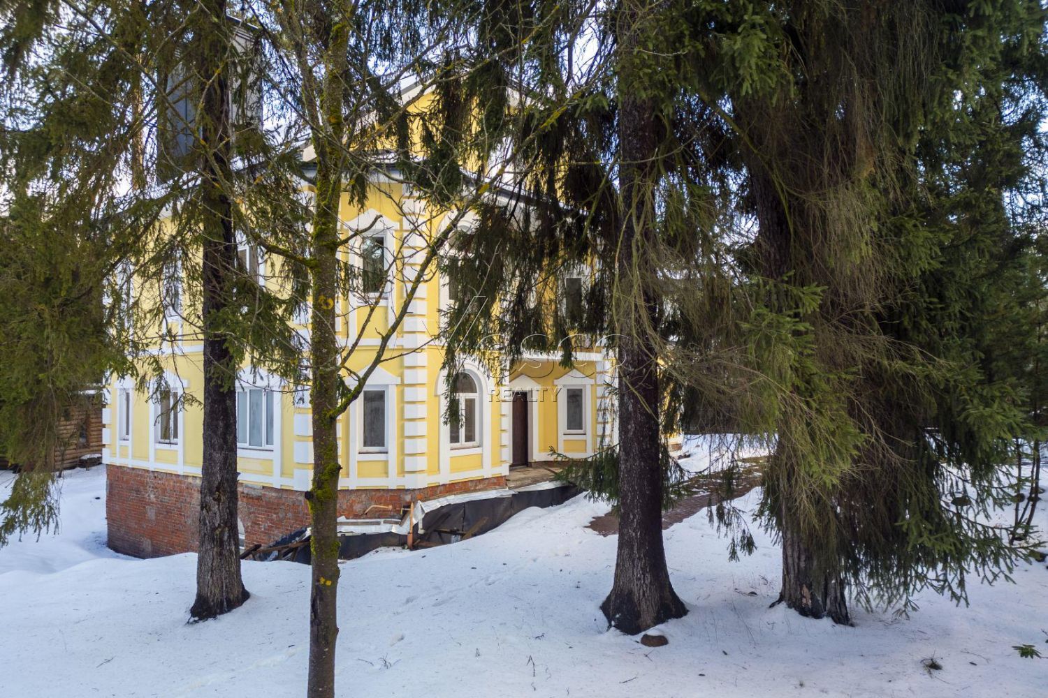 Дом в камерном коттеджном поселке Сареево-39