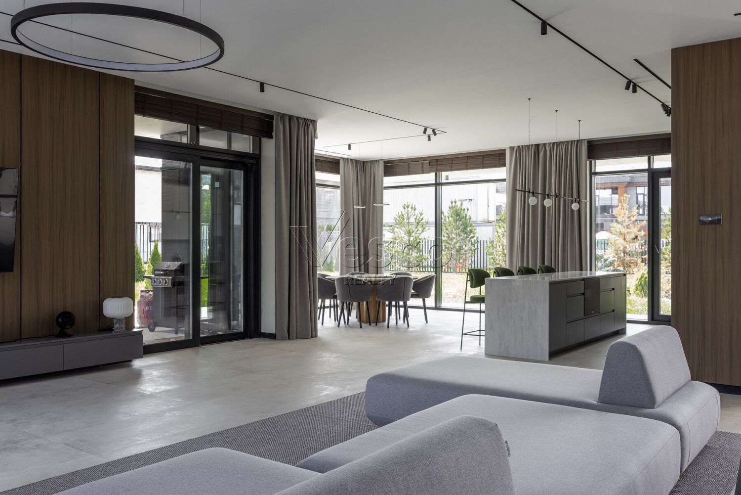 Дом в Agalarov Estate: хай‑тек и комфорт