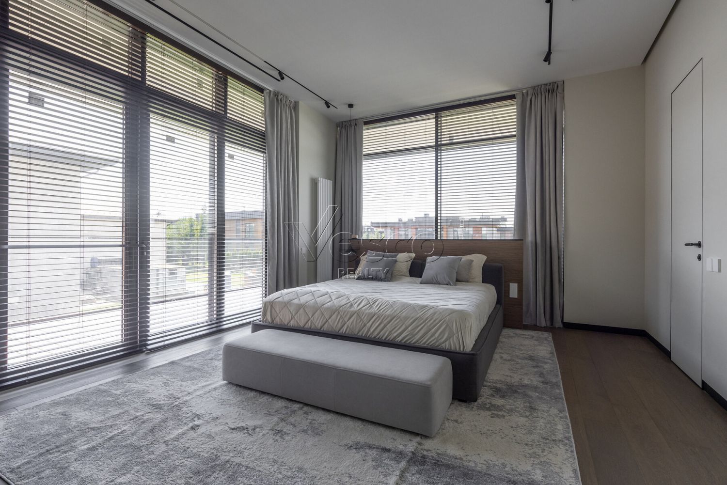 Дом в Agalarov Estate: хай‑тек и комфорт