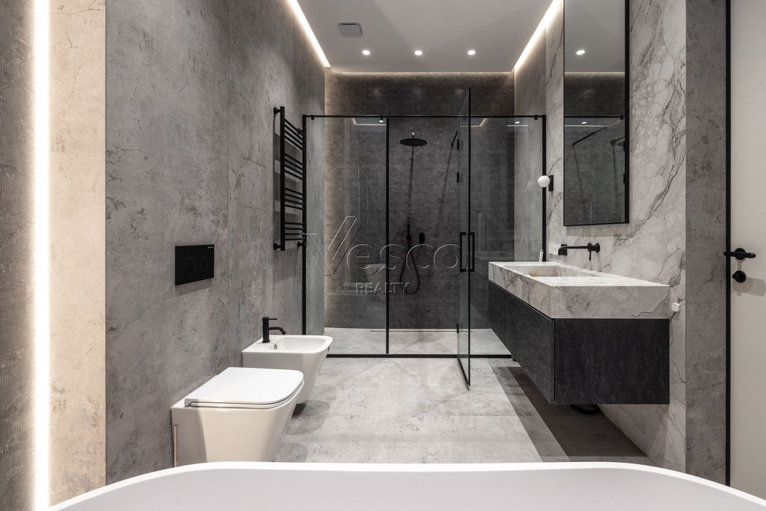 Дом в Agalarov Estate: хай‑тек и комфорт
