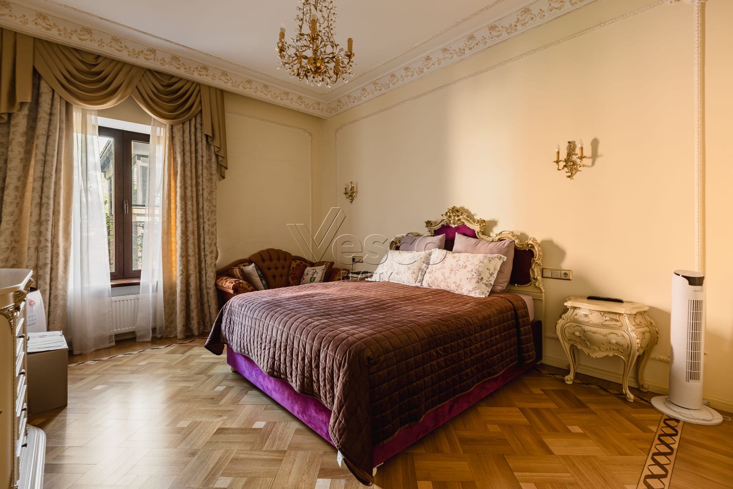 Квартира площадью 100 м²