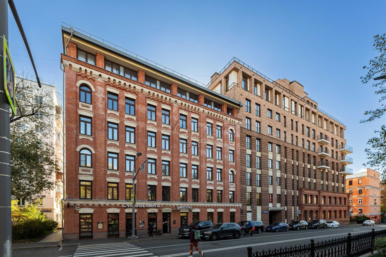 Квартира площадью 200 м²
