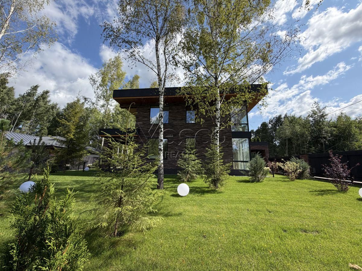 Новый дом в камерном поселке