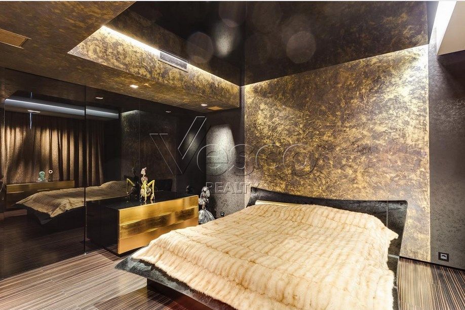 Квартира площадью 190 м²